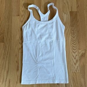 Lululemon Racerback with Built In Bra Size 6